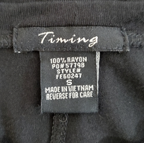 Timing Long Sleeve Blouse - Picture 3 of 3